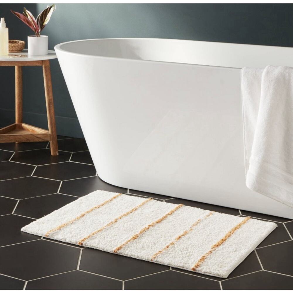 Threshold Bath Rug Modern Tufted Cream/Yellow Stripe 100% Cotton 20”x 30” NEW - Picture 3 of 11